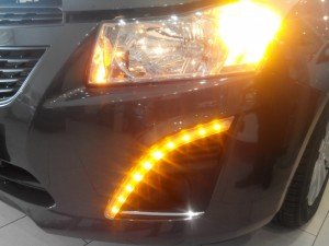 Дневные ходовые огни для Chevrolet Cruze 2013-15 с поворотником