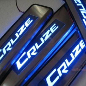 Накладки на пороги с подсветкой копия