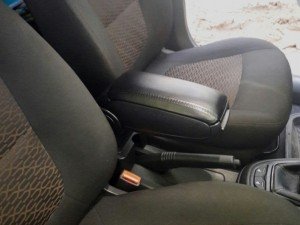 Подлокотник вставной Nissan Almera 2013 с адаптером