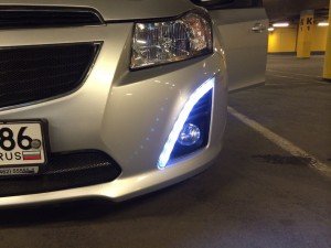 Дневные ходовые огни для Chevrolet Cruze 2013-15 с поворотником