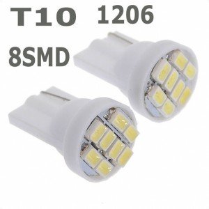 Светодиодная лампа T10 W5W 8 SMD Белая 24V