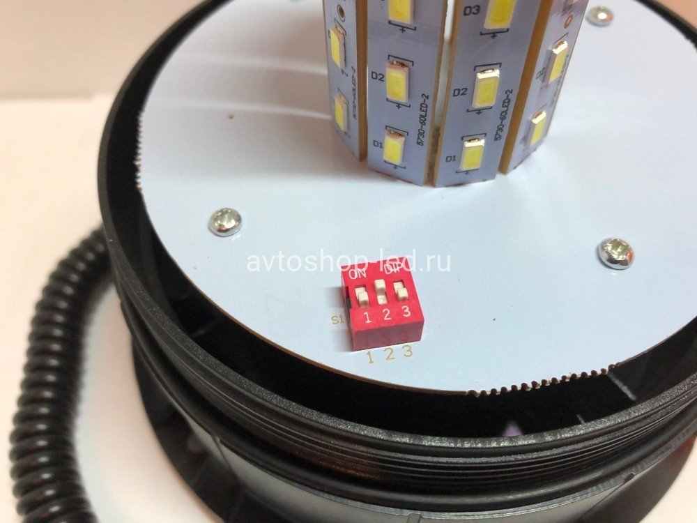 Маяк светодиодный желтый 80LED 10-30V магнит с присоской