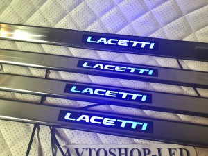 Накладки на пороги Chevrolet Lacetti синяя подсветка (седан/универсал)