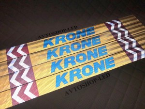 Наклейка Лента желтая светоотражающая KRONE (синяя надпись) 65 см 4 шт.