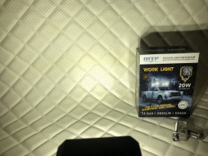 Фонарь светодиодный MTF LIGHT 20W 12/24В, 20Вт, 2000лм, 5500К