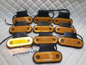 Фонари габаритные боковые Neon LЕD 12/24V с резиновым кронштейном.