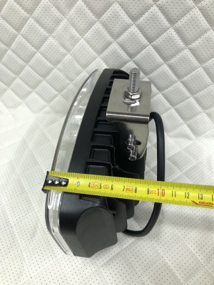 Светодиоднаые фары Прожекторы LED с дхо на дуги авто 12/24V