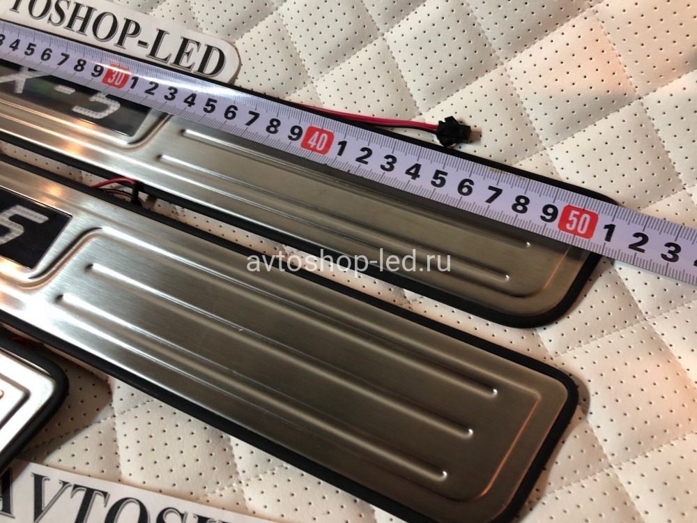 Накладки на пороги Mazda СХ 5 с красной подсветкой копия №1770216123