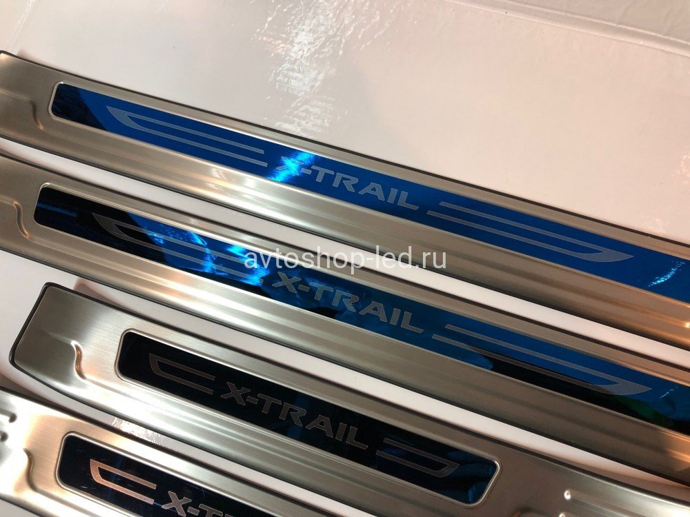 Накладки на пороги Nissan X-Trail T32 копия №1770216192