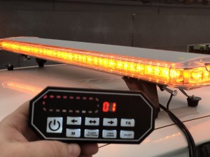 Светодиодная мигалка панель желтая 88LED 10-30V 120 см с цифровым пультом