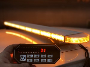 Светодиодная мигалка Slim желтая 126LED 10-30V 112 см с цифровым пультом