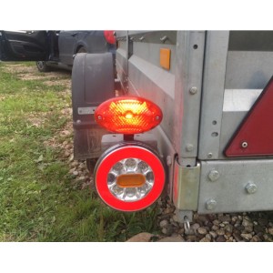 Фонарь задний FRISTOM FT-110 12/24V