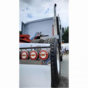 Фонарь задний FRISTOM FT-110 12/24V