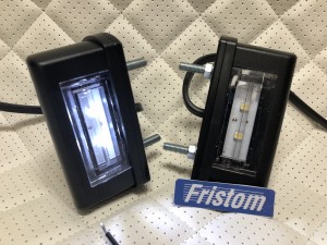 Подсветка номера Fristom FT-016 чёрного цвета c проводом