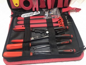 Набор инструментов лопатки 38 предметов для снятия обшивки съемник клипс.